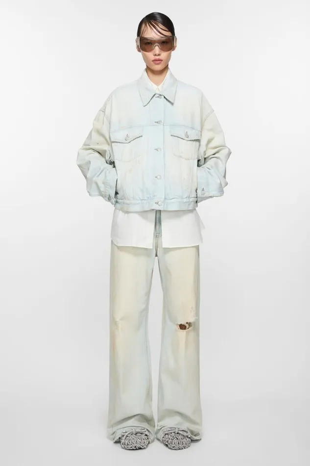 Acne Studios Denim Jacket 8211 Relaxed Cropped Fit Light Bluewhite Woman Outerwear Acne Studios Denim Jacket 8211 Relaxed Cropped Fit Light Bluewhite Woman Outerwear