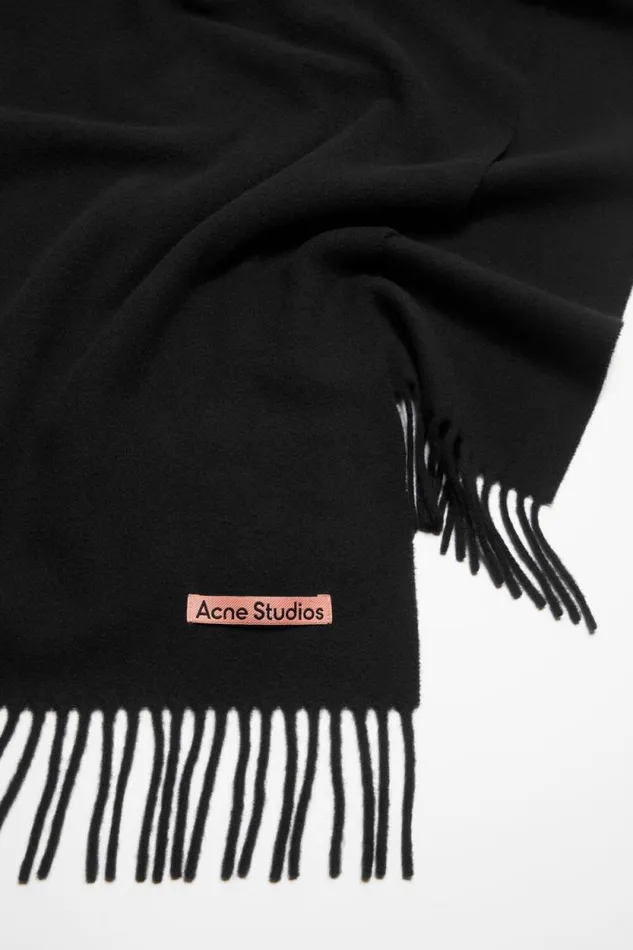 Acne Studios Fringe Wool Scarf Narrow Black Woman Scarves
