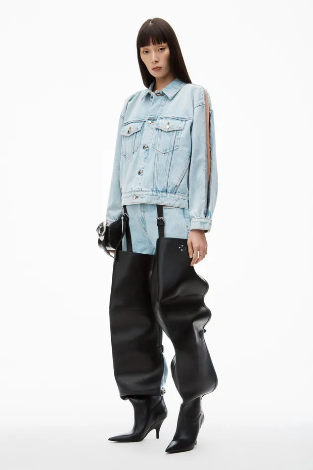 Alexander Wang Denim Women Zipped Sleeve Trucker Jacket In Denim