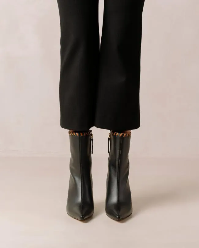 ALOHAS Boots Leo Black 8211 Women