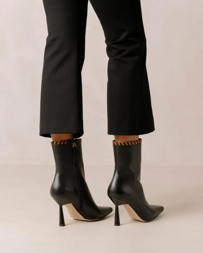ALOHAS Boots Leo Black 8211 Women