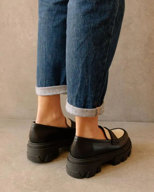 ALOHAS Loafers Trailblazer Bicolor 8211 Black And White Leather Loafers 8211 Women