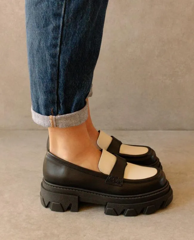 ALOHAS Loafers Trailblazer Bicolor 8211 Black And White Leather Loafers 8211 Women