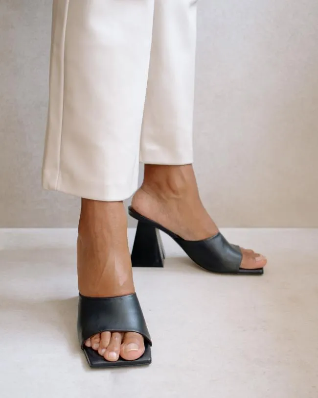 ALOHAS Mules Dune 8211 Black Leather Sandals 8211 Women