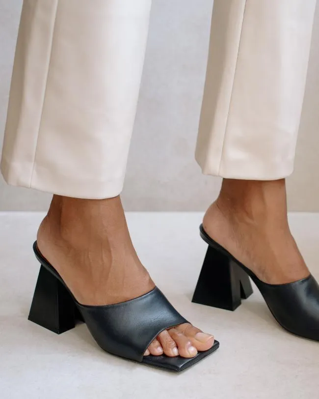 ALOHAS Mules Dune 8211 Black Leather Sandals 8211 Women