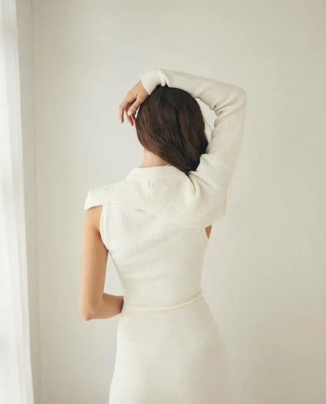 ALOHAS Sweaters and Cardigans Creator 8211 White Knit Top 8211 Women