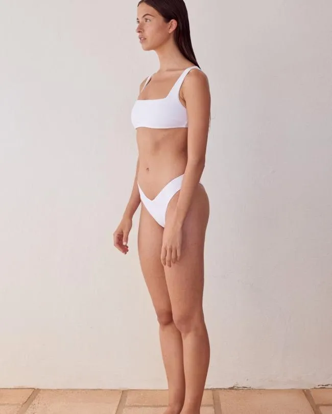 ALOHAS Swimwear Sporty Spice 8211 White Econyl Bikini Top 8211 Women