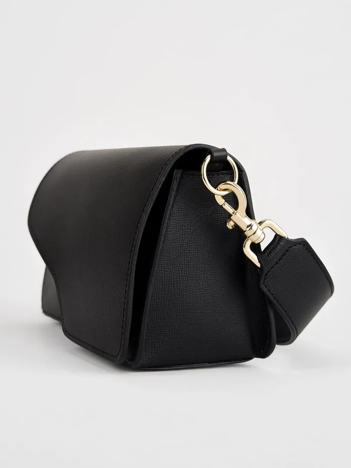ATP Atelier Crossbody Bags Assisi Black Saffiano Shoulder Bag Black 8211 Women