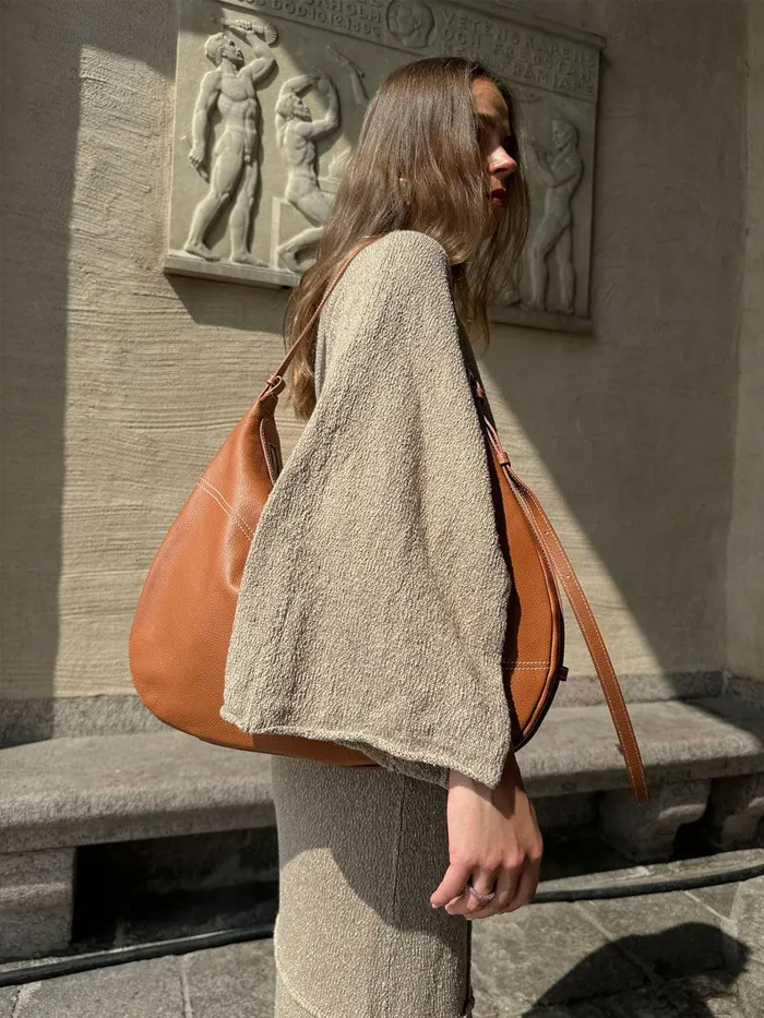 ATP Atelier Crossbody Bags Potenza BrandyContrast Stitch Grained Leather Large Hobo Bag Brandycontrast Stitch 8211 Women