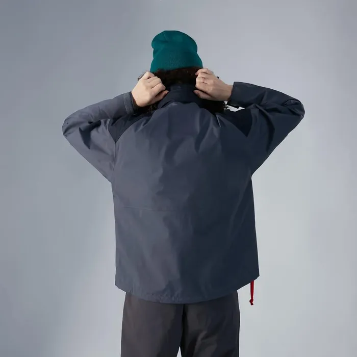 Berghaus Lightweight Mayeurvate Waterproof Jacket 8211 GreyBlack 8211 Women Berghaus Lightweight Mayeurvate Waterproof Jacket 8211 GreyBlack 8211 Women