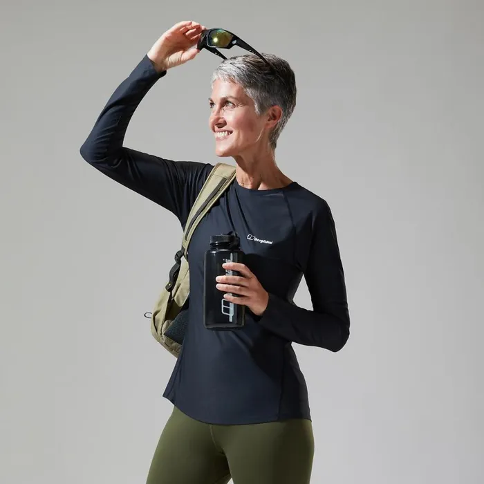 Berghaus TShirts 247 Long Sleeve Crew Base Layer 8211 Black 8211 Women