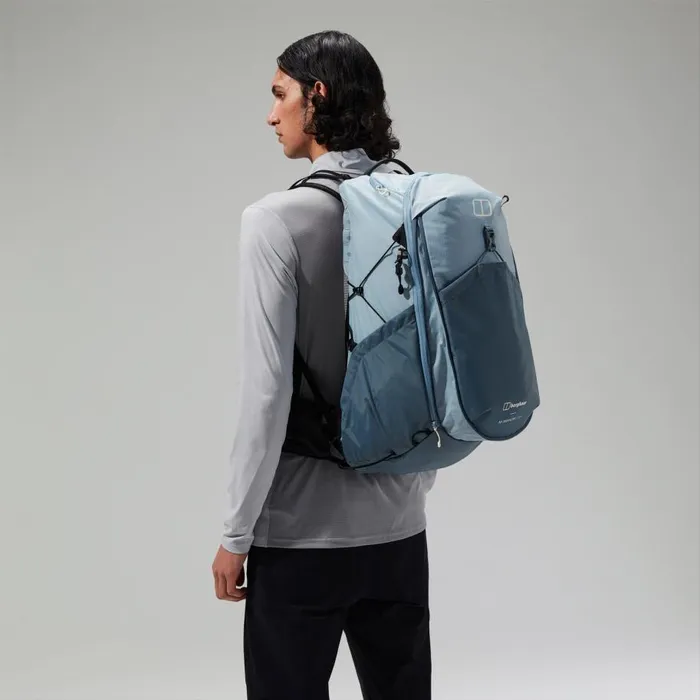 Berghaus Travel 3D Freeflow 305L Rucksack Light Blue 8211 MenWomen Berghaus Travel 3D Freeflow 305L Rucksack Light Blue 8211 MenWomen
