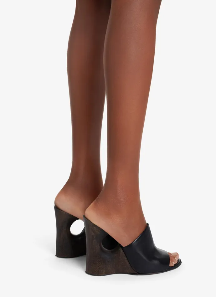 Black La Sculpture Mules In Calfskin and Wood Women Alaa La Sculpture Black La Sculpture Mules In Calfskin and Wood Women Alaa La Sculpture