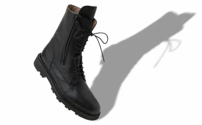 Boots Men Manolo Blahnik LUGATOBlack Calf Leather Military Boots