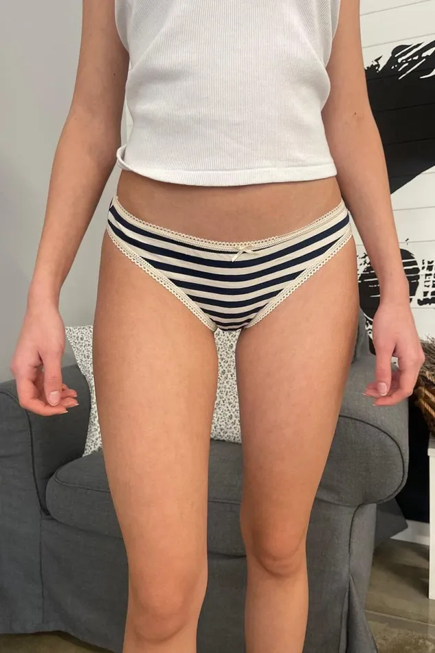 Brandy Melville Stripes Stripe Scallop Bow Underwear Dark Navy And Ivory Stripes 8211 Women