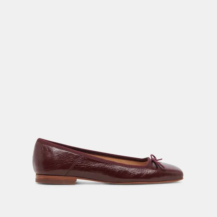 Dolce Vita Anisa Ballet Flats Cranberry Crinkle Patent Women Flats and Loafers