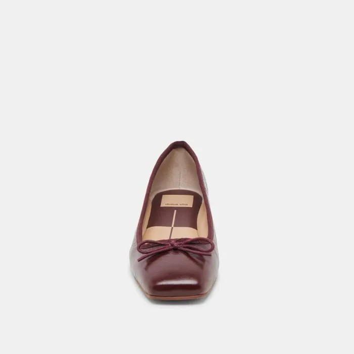 Dolce Vita Anisa Ballet Flats Cranberry Crinkle Patent Women Flats and Loafers