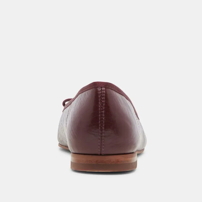 Dolce Vita Anisa Ballet Flats Cranberry Crinkle Patent Women Flats and Loafers