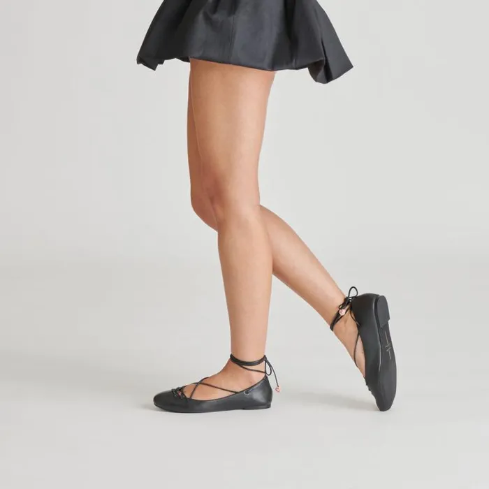 Dolce Vita Beate Ballet Flats Black Leather Women Flats and Loafers
