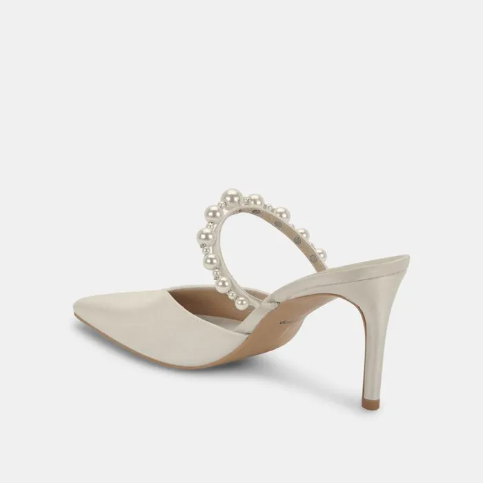 Dolce Vita Kanika Pearl Wide Heels Vanilla Pearls Women Mules and Clogs