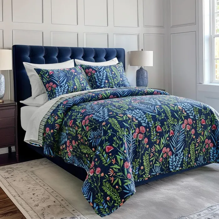 Draper James Bedding Women Audra Velvet Quilt Set