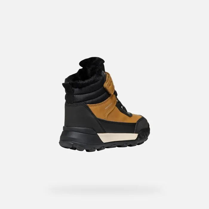 Geox Ankle Boots TREKKYUP ABX JUNIOR Dark YellowBlack Waterproof Boots Dark Yellowblack 8211 Kids