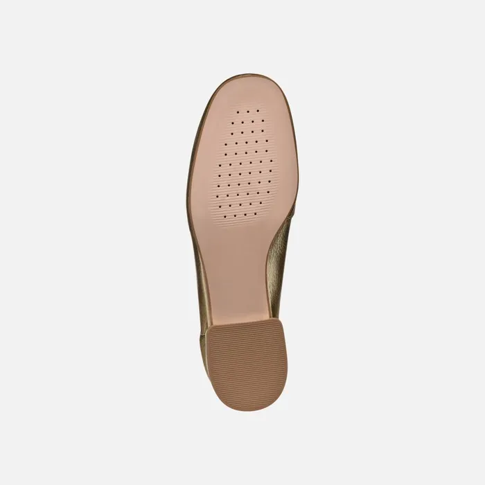 Geox Loafers DHYALMA WOMAN Light Gold Leather Loafers Light Gold 8211 Woman