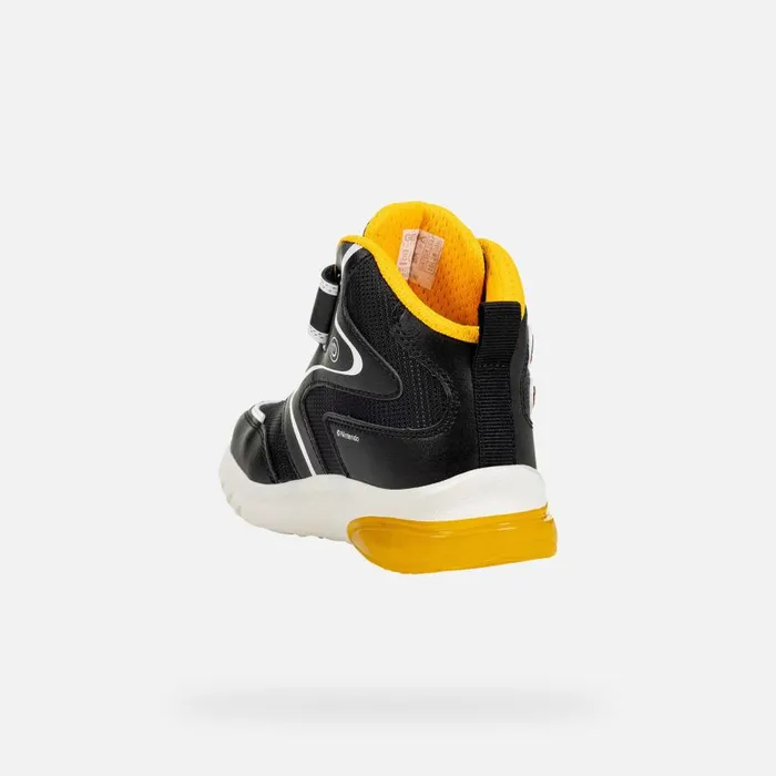 Geox Sneakers CIBERDRON JUNIOR BlackYellow Nintendo 8211 Supermario Blackyellow 8211 Kids