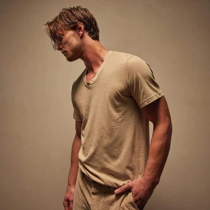 James Perse TShirts Short Sleeve V Neck Sand Dune Pigment 8211 Men