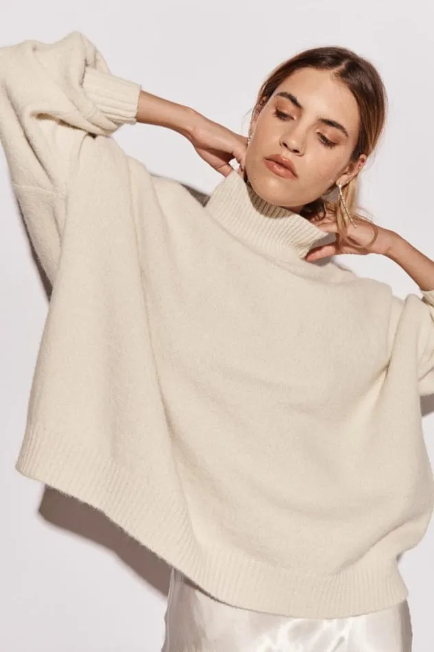JumpersSweaters Women VRG GRL Yumi Knit Jumper Cream JumpersSweaters Women VRG GRL Yumi Knit Jumper Cream