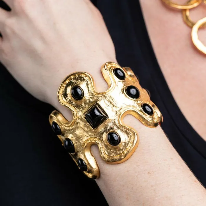 Kenneth Jay Lane Dark Color Gem Bracelets Women Gold And Black Cabochon Cuff