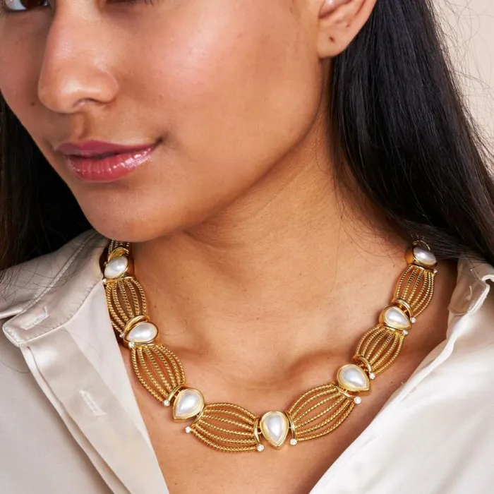 Kenneth Jay Lane Pearl Necklaces Women Teardrop Pearl and Gold Necklace
