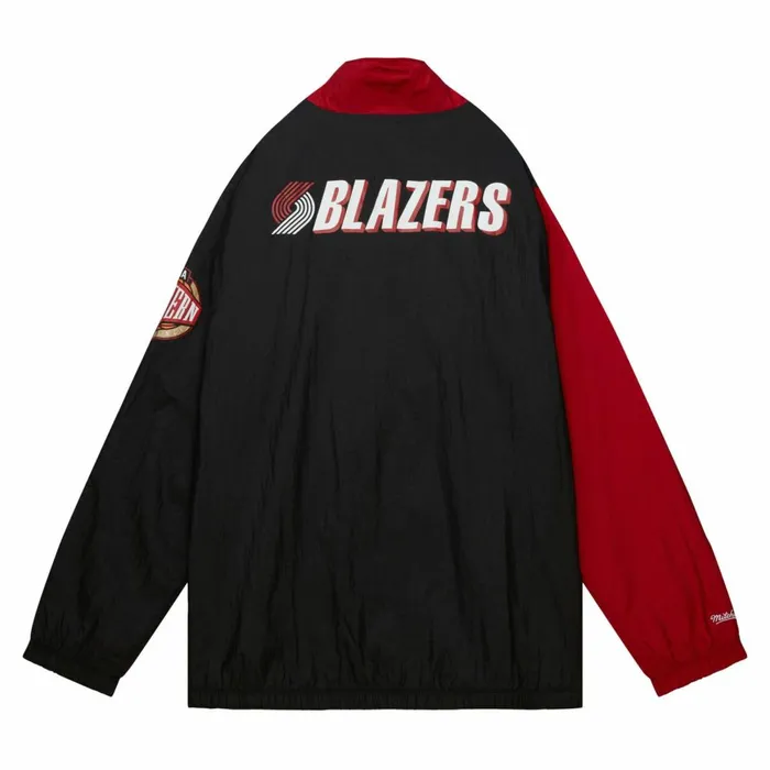 Men039s Jackets and Outerwear Mitchell and Ness Arched Retro Lined Windbreaker Portland Trail Blazers Men039s Jackets and Outerwear Mitchell and Ness Arched Retro Lined Windbreaker Portland Trail Blazers