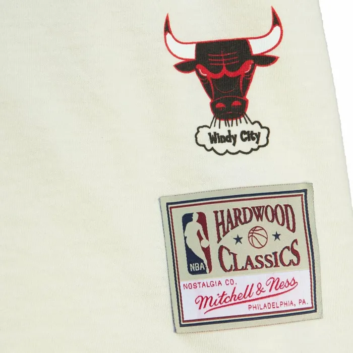Men039s TShirts and Tops Mitchell and Ness Sidewalk Sketch SS Tee HWC Chicago Bulls Men039s TShirts and Tops Mitchell and Ness Sidewalk Sketch SS Tee HWC Chicago Bulls