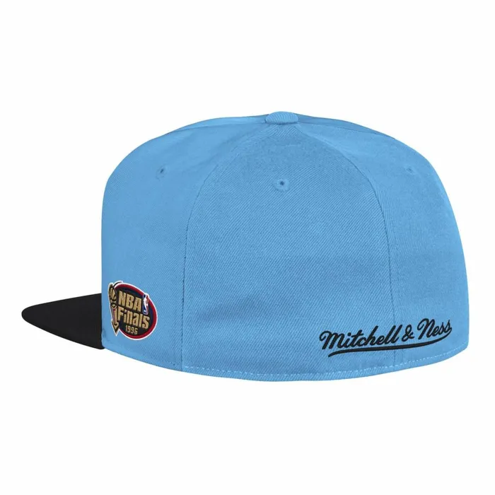 Men039sWomen039s Fitted 163 Styles Mitchell and Ness Reload 20 2T Fitted HWC Chicago Bulls Men039sWomen039s Fitted 163 Styles Mitchell and Ness Reload 20 2T Fitted HWC Chicago Bulls