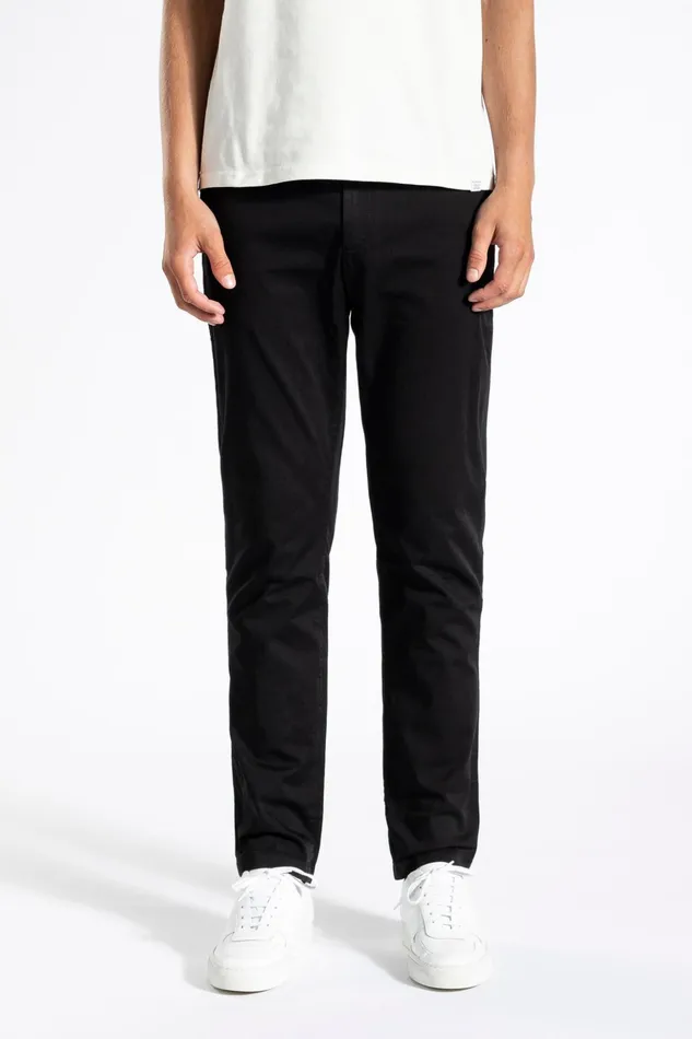 Men Norse Projects Trousers Aros Slim Light Stretch Chino Black