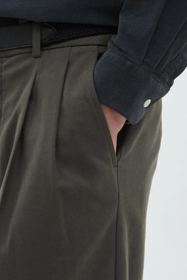 Men Norse Projects Trousers Benn Relaxed Pleated Trouser Beech Green