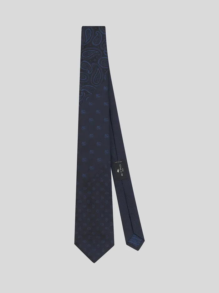 Men Silk Tie With Paisley Designs Etro Ties And Pocket Squares