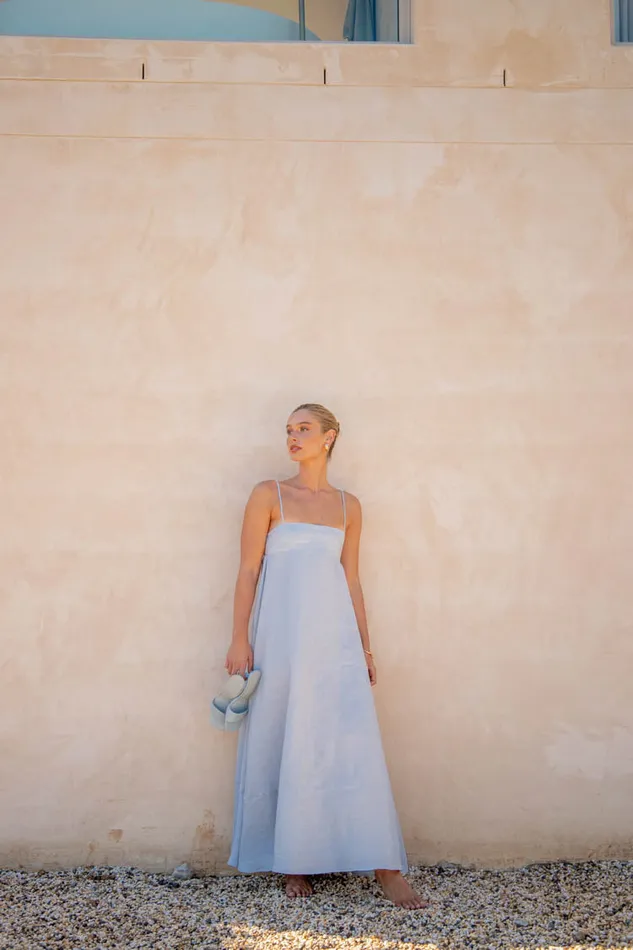 MidiMaxi Dresses Women VRG GRL Behati Linen Maxi Dress Sky MidiMaxi Dresses Women VRG GRL Behati Linen Maxi Dress Sky