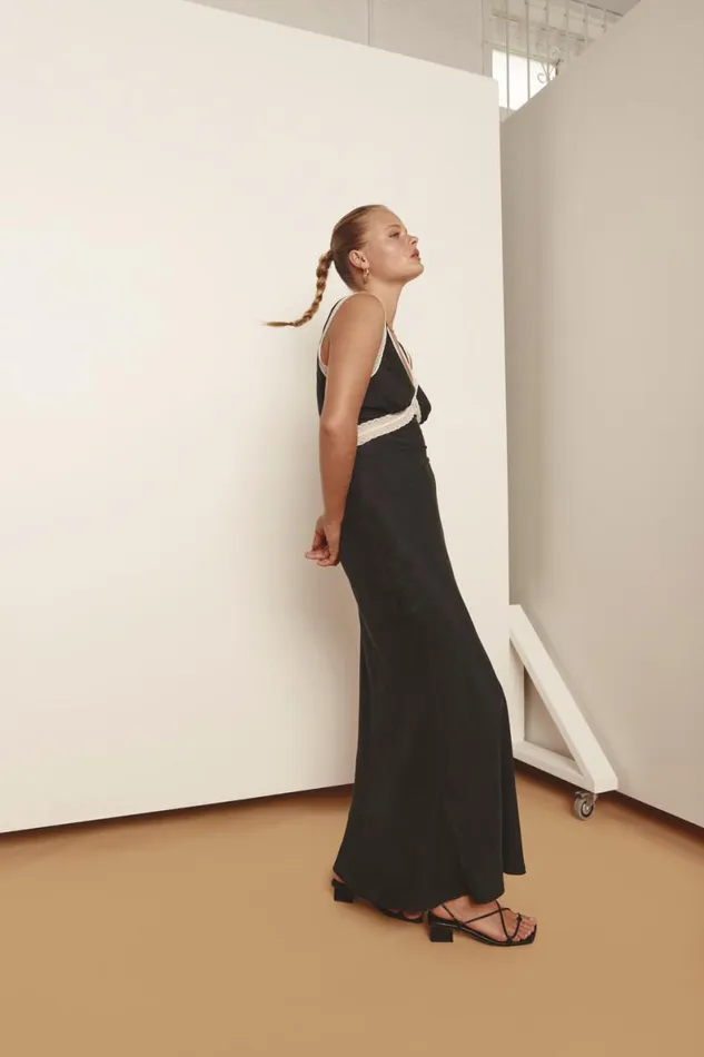 MidiMaxi Dresses Women VRG GRL Meet Me On The Dance Floor Bias Cut Maxi Dress Black MidiMaxi Dresses Women VRG GRL Meet Me On The Dance Floor Bias Cut Maxi Dress Black