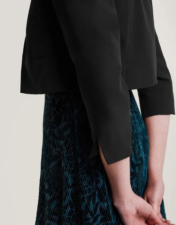 Monsoon Hortensia Scallop Crop Jacket Black Women Occasionwear Monsoon Hortensia Scallop Crop Jacket Black Women Occasionwear