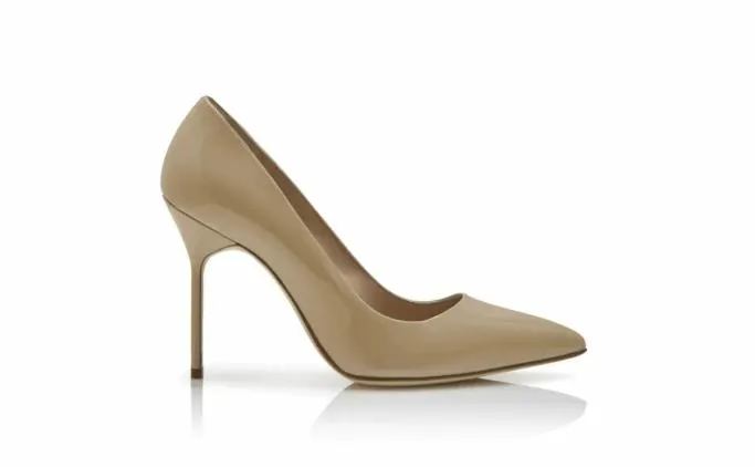 Pumps Women Manolo Blahnik BB PATENTBeige Patent Leather Pointed Toe Pumps Pumps Women Manolo Blahnik BB PATENTBeige Patent Leather Pointed Toe Pumps