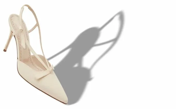 Pumps Women Manolo Blahnik CORINTIADark Cream Crepe De Chine Slingback Mules