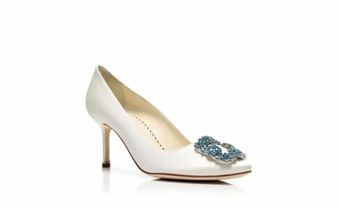 Pumps Women Manolo Blahnik HANGISI BRIDE 70White Satin Jewel Buckle Pumps Pumps Women Manolo Blahnik HANGISI BRIDE 70White Satin Jewel Buckle Pumps