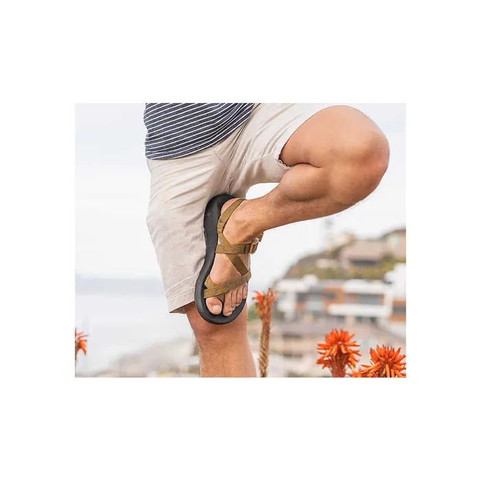 Sandals Men Chaco ZCloud 2 Adjustable Strap Cushioned Sandal Aerial Bronze Sandals Men Chaco ZCloud 2 Adjustable Strap Cushioned Sandal Aerial Bronze