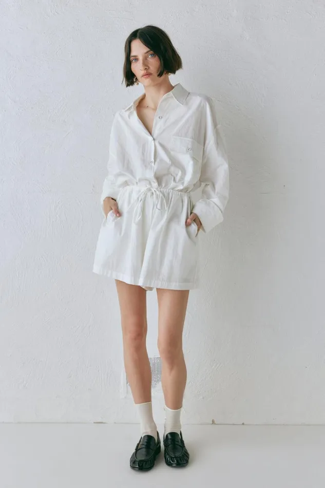 Sets Women VRG GRL Annika Shorts White