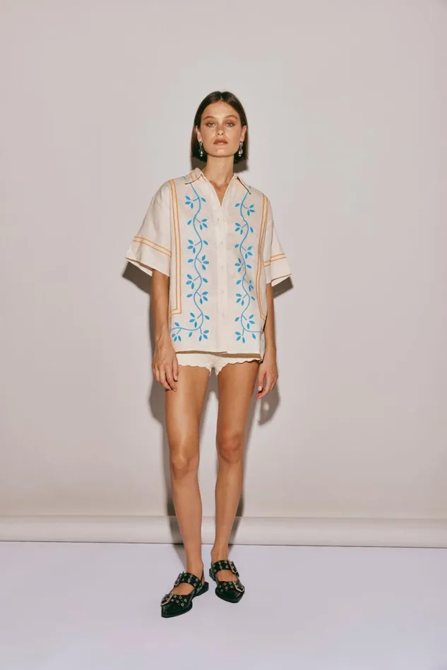 Shirts Women VRG GRL Sunsets In Capri Linen Shirt Natural Shirts Women VRG GRL Sunsets In Capri Linen Shirt Natural