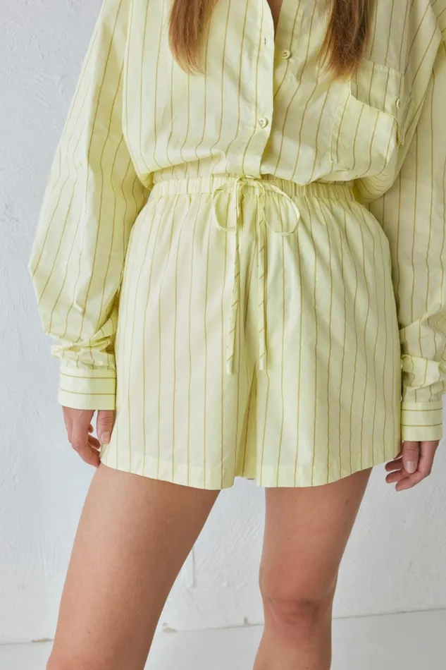 Shorts Women VRG GRL Annika Shorts Citrus Shorts Women VRG GRL Annika Shorts Citrus