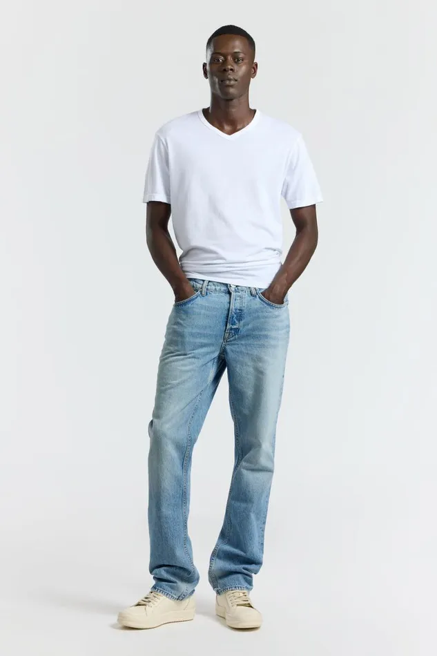 Tees Men COTTON CITIZEN Classic VNeck Tee White Tees Men COTTON CITIZEN Classic VNeck Tee White