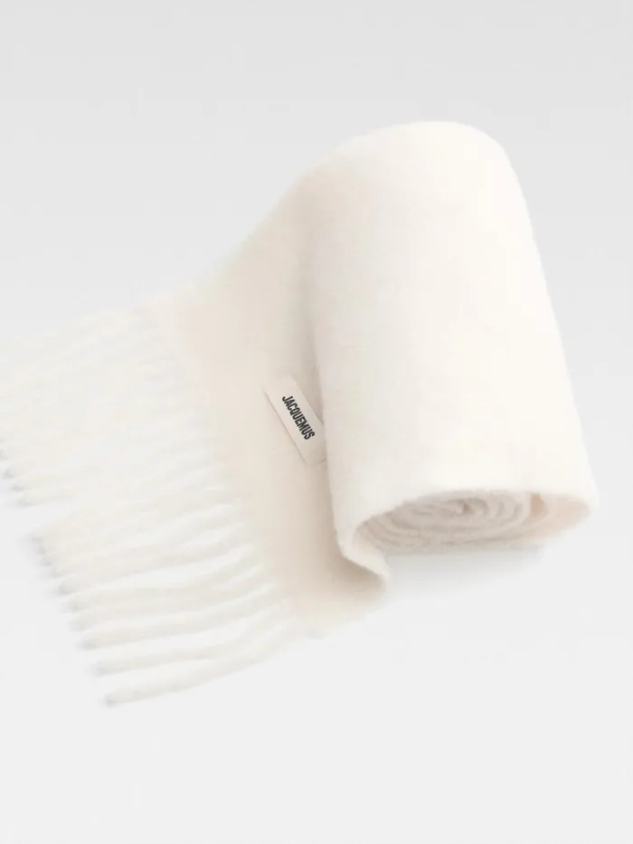 The Carro Scarf Offwhite WomenMen JACQUEMUS Scarves Beanies and Gloves The Carro Scarf Offwhite WomenMen JACQUEMUS Scarves Beanies and Gloves